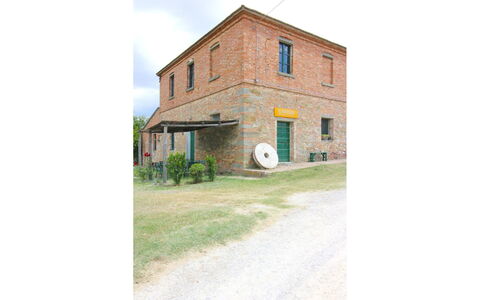 Santa Vittoria: Proprietà, Costruzione, Pianta, Finestra, Lotto, Pendenza, Erba, Immobiliare, Nube, Casa