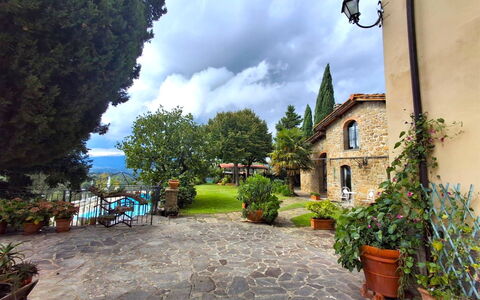 La Greppia: Hacienda, Estate, Villetta, Giardino, Villa, Landscaping, Vaso Di Fiori, Cortile, Cortile, Eco Hotel