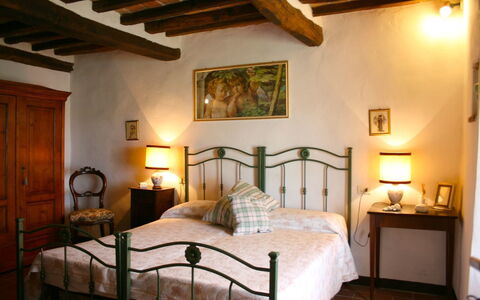 San Eusebio: Camera Da Letto, Letto, Camera, Mobilia, Proprietà, Telaio Del Letto, Lenzuolo, Costruzione, Interior Design, Suite