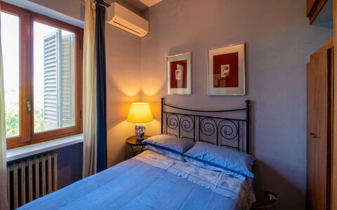 Casa Grion: Interior Design, Camera, Pavimento, Cornice, Camera Da Letto, Letto, Appartamento, Casa, Lenzuolo, Telaio Del Letto