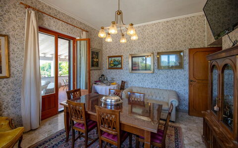 Casa Grion: Interior Design, Pavimentazione, Pavimento, Casa, Camera, Soffitto, Color Legno, Pianta Della Casa, Sala Da Pranzo, Cornice