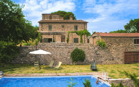 Casa Rossa: Piscina, Estate, Giardino, Hacienda, Villa, Agriturismo, Landscaping, Dimora, Cortile, Ricorrere