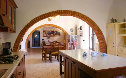 Casa Felice: Proprietà, Arco, Camera, Costruzione, Architettura, Interior Design, Casa, Immobiliare, Mobilia, Cucina