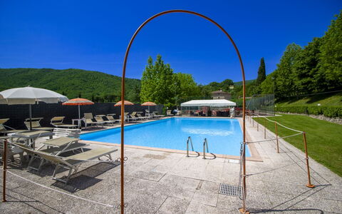 Casale Aiola: Piscina, Tempo Libero, Ricorrere, Resort Citta ', Terme, Eco Hotel, Hotel