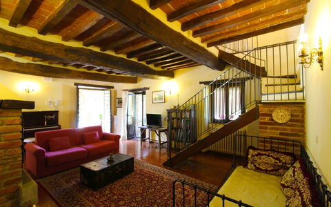 Villa Cecilia: Proprietà, Camera, Costruzione, Interior Design, Soffitto, Immobiliare, Casa, Soggiorno, Architettura, Mobilia