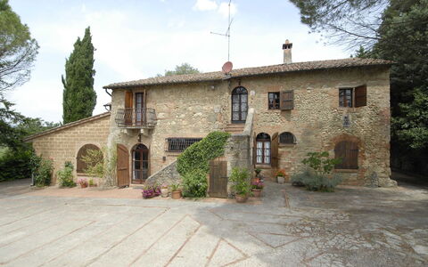 Alloggio:&nbsp;Alari 1