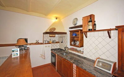 Cucina attrezzata: angolo cottura