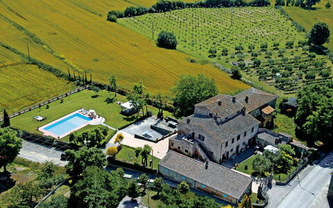 Villa Giare: Fotografia Aerea, Visione Globale, Area Rurale, Paesaggio, Lotto, Azienda Agricola, Zona Residenziale, Campo, Paesino Di Montagna, Fotografia