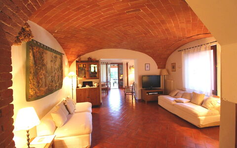 Casa Rosada: Camera, Proprietà, Costruzione, Soggiorno, Mobilia, Interior Design, Soffitto, Latifoglie, Immobiliare, Casa