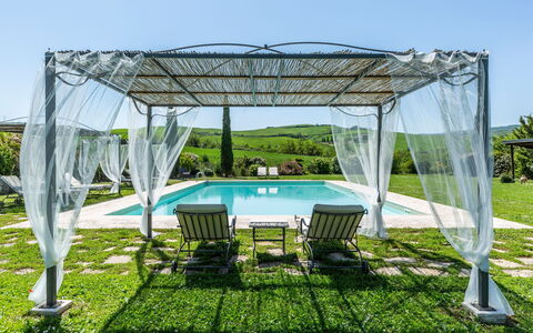 Villa Castiglione: Piscina, Shade, Gazebo, Giardino, Mobili Da Esterno, Eco Hotel, Baldacchino, Struttura Esterna, Ricorrere, Tempo Libero