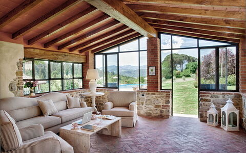 Villa Sant' Angelo: Mobilia, Interior Design, Legna, Divano, Casa, Soffitto, Pavimentazione, Tavolo, Pavimento, Soggiorno