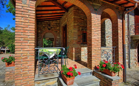 Casale Ambra: Proprietà, Costruzione, Arco, Immobiliare, Casa, Casa, Architettura, Brick, Portico, Muratura