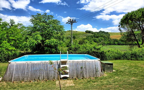Villa Diletta: Albero, Piscina, Erba, Cielo, Area Rurale, Immobiliare, Casa, Tempo Libero, Shade, Paesaggio