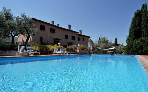 Villa_Paradiso_veduta_esterna