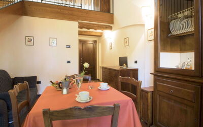 Alloggio:&nbsp;Montecorneo 250.1