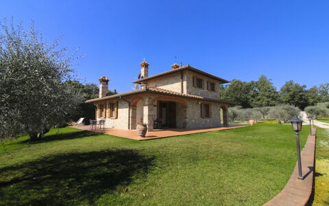 La Casetta nel Bosco: Estate, Agriturismo, Giardino, Landscaping, Hacienda, Prato, Villa, Cortile, Backyard, Dimora