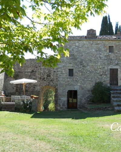 Il Nibbio Del Castello Di Monteluco