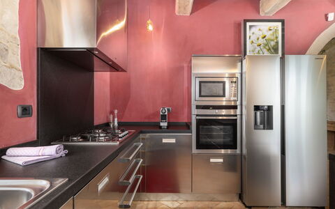 Villa Ferdinando: Cucina, Elettrodomestico Da Cucina, Controsoffitto, Interior Design, Apparecchio Major, Mobilia, Pavimentazione, Elettrodomestico, Legna, Casa