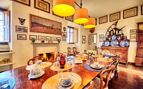 Il Principe: Camera, Proprietà, Costruzione, Interior Design, Tavolo, Prima Colazione, Sala Da Pranzo, Brunch, Immobiliare, Casa
