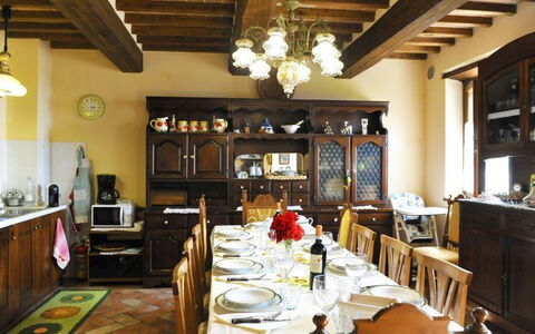 Casetta i Ciliegi: Ristorante, Costruzione, Proprietà, Camera, Interior Design, Sala Da Pranzo, Mobilia, Tavolo, Soffitto, Fascio