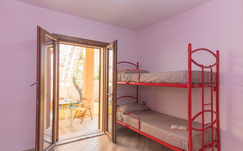 La Caletta 120: Costruzione, Proprietà, Comfort, Illuminazione, Interior Design, Legna, Pavimentazione, Telaio Del Letto, Pavimento