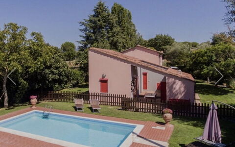 Casa Laura: Piscina, Insediamento Umano, Hacienda, Estate, Cortile, Backyard, Giardino, Agriturismo, Prato, Landscaping