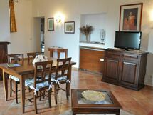 Alloggio:&nbsp;Azzara