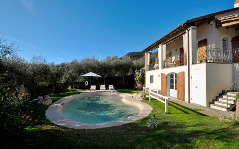 Casa Roberto: Piscina, Casa, Casa, Zona Residenziale, Estate, Agriturismo, Ricorrere, Villetta, Hacienda, Giardino