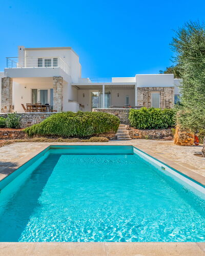 Villa Butterfly: Blu, Piscina, Estate, Giardino, Ricorrere, Landscaping, Agriturismo, Villa, Eco Hotel, Dimora