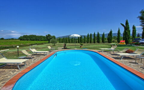 Casa Catia: Piscina, Proprietà, Tempo Libero, Acqua, Estate, Immobiliare, Erba, Ricorrere, Villa, Vacanza
