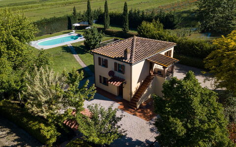 Villa La Fragola: Fotografia Aerea, Proprietà, Casa, Casa, Immobiliare, Estate, Architettura, Costruzione, Fotografia, Albero
